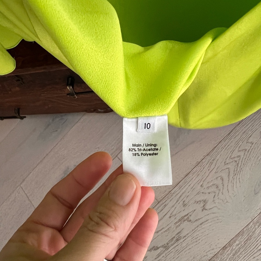 Alex Perry Vibrant Lime Mini Dress - Picture 3 of 3